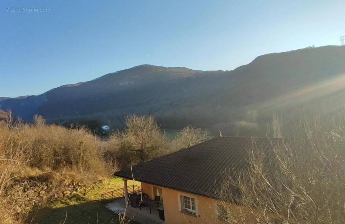 Maison à AMBERIEU-EN-BUGEY