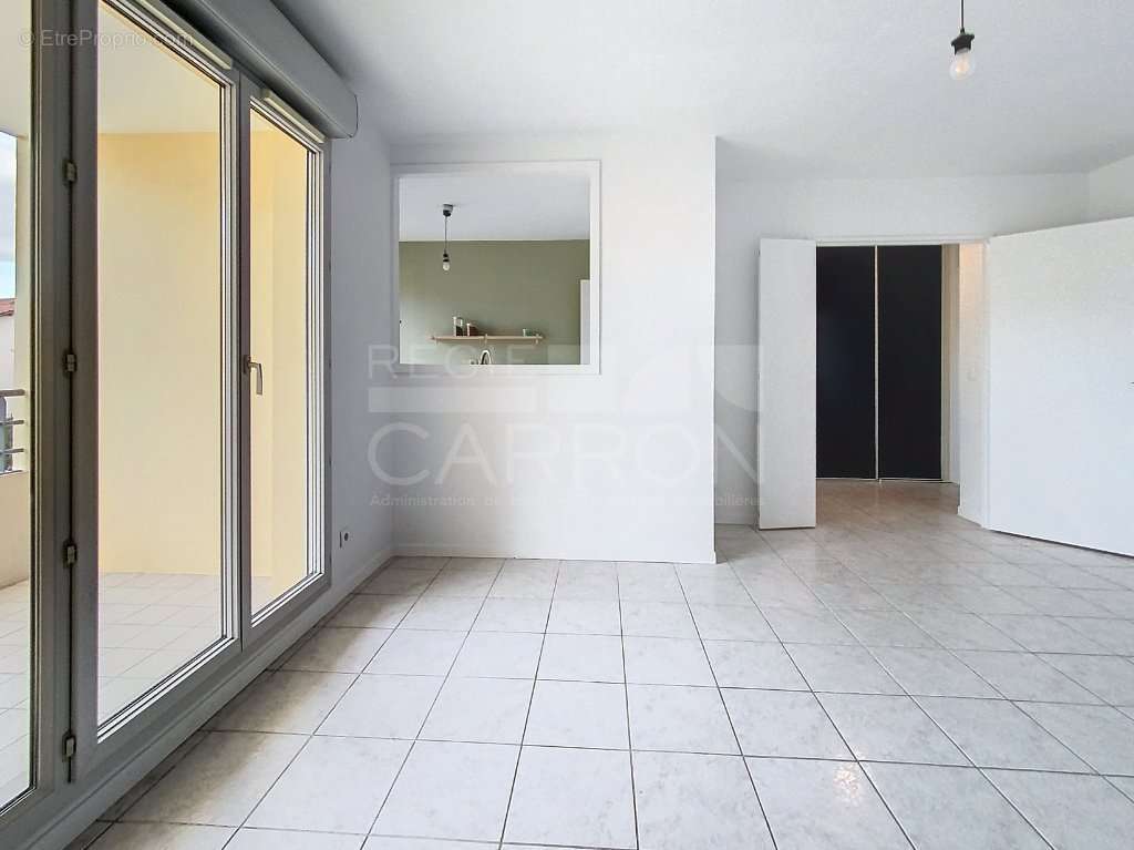 Appartement à LYON-9E