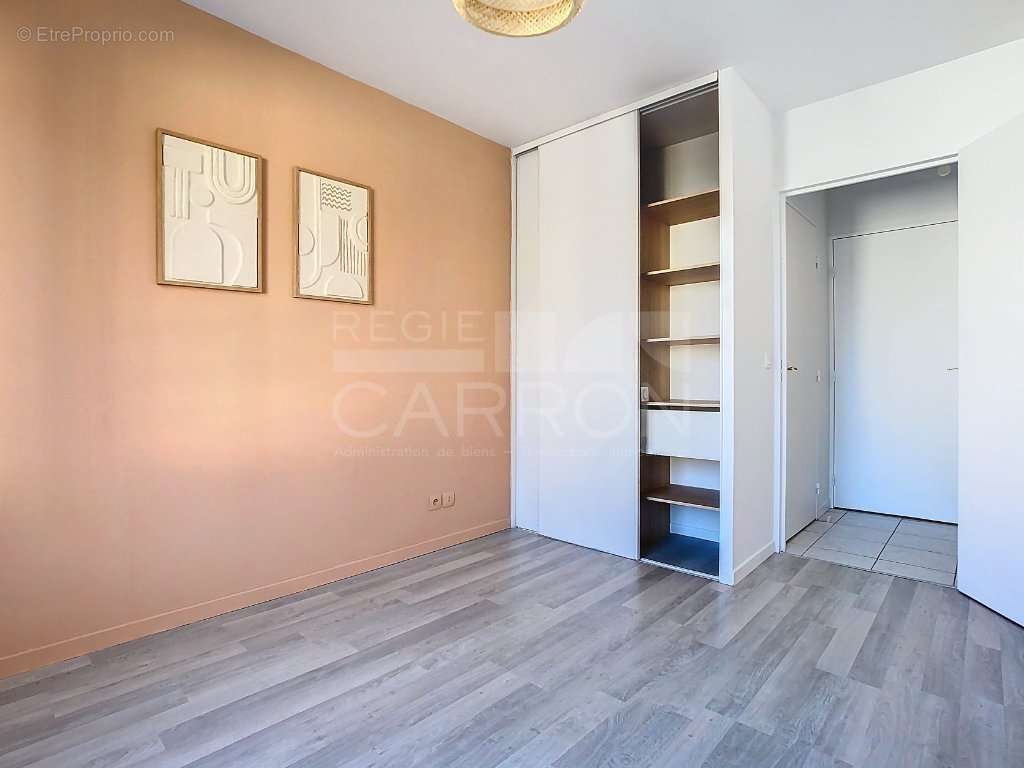 Appartement à LYON-9E