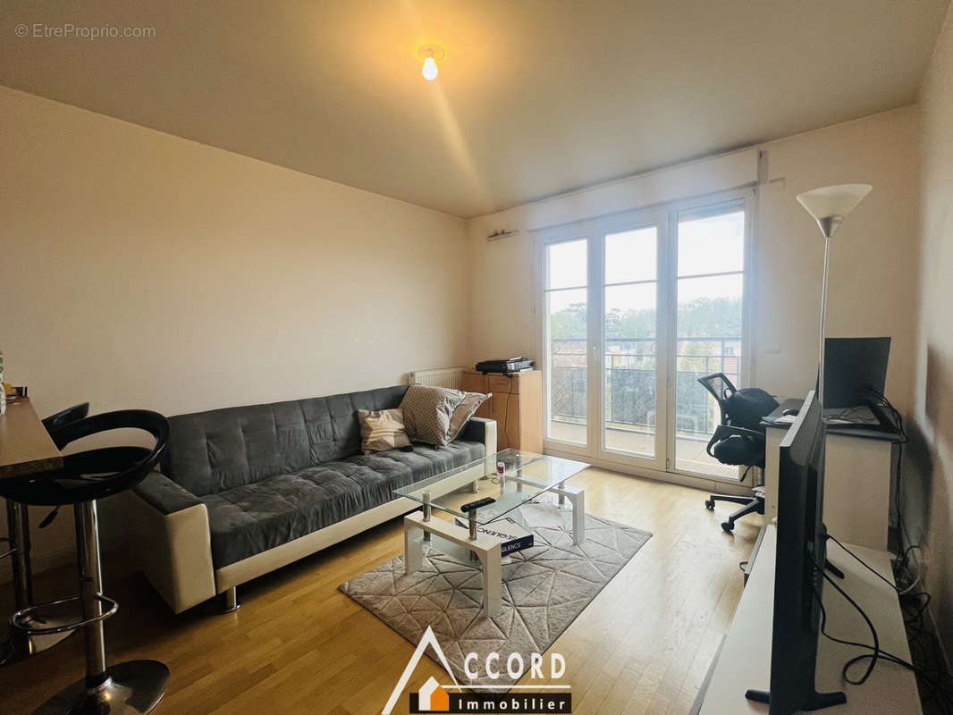 Appartement à SARTROUVILLE