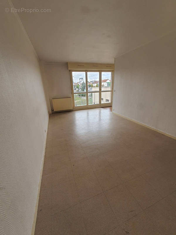 Appartement à MELUN