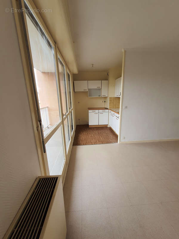 Appartement à MELUN