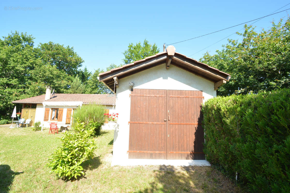 Maison à LE PORGE