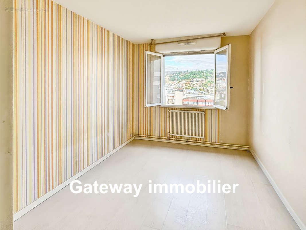 Appartement à CLERMONT-FERRAND