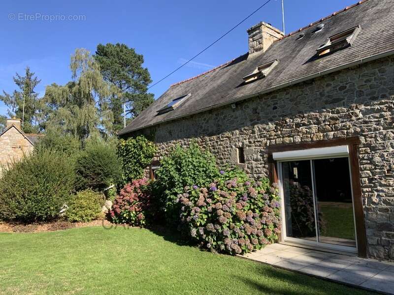 Maison à GUINGAMP