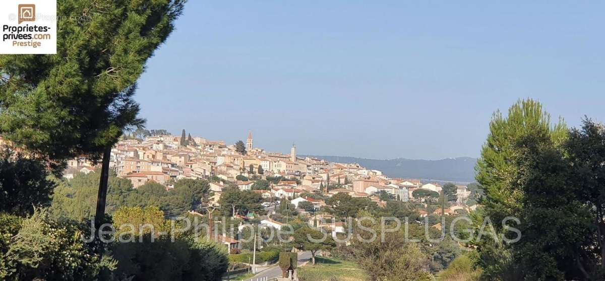 Maison à LA CADIERE-D&#039;AZUR