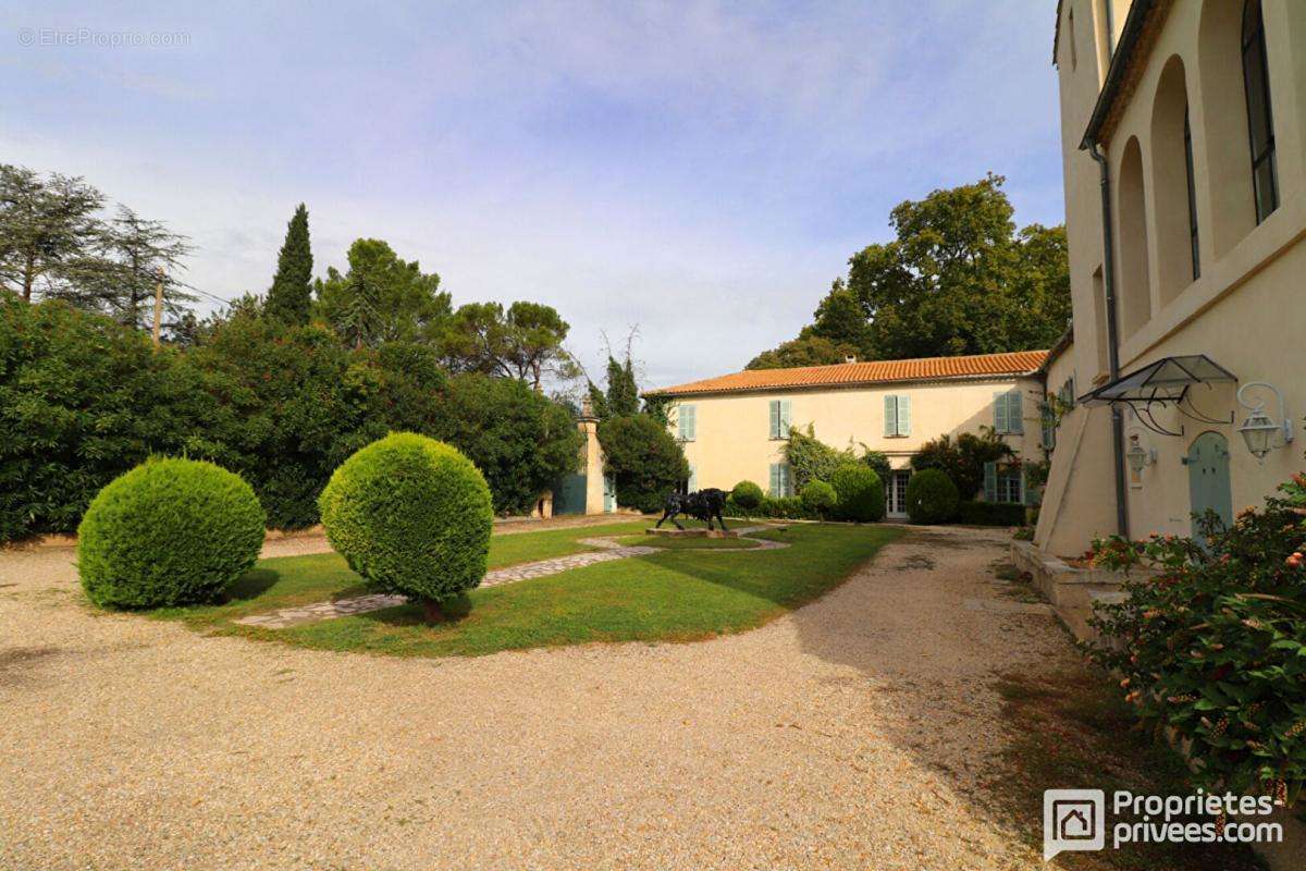 Maison à NIMES