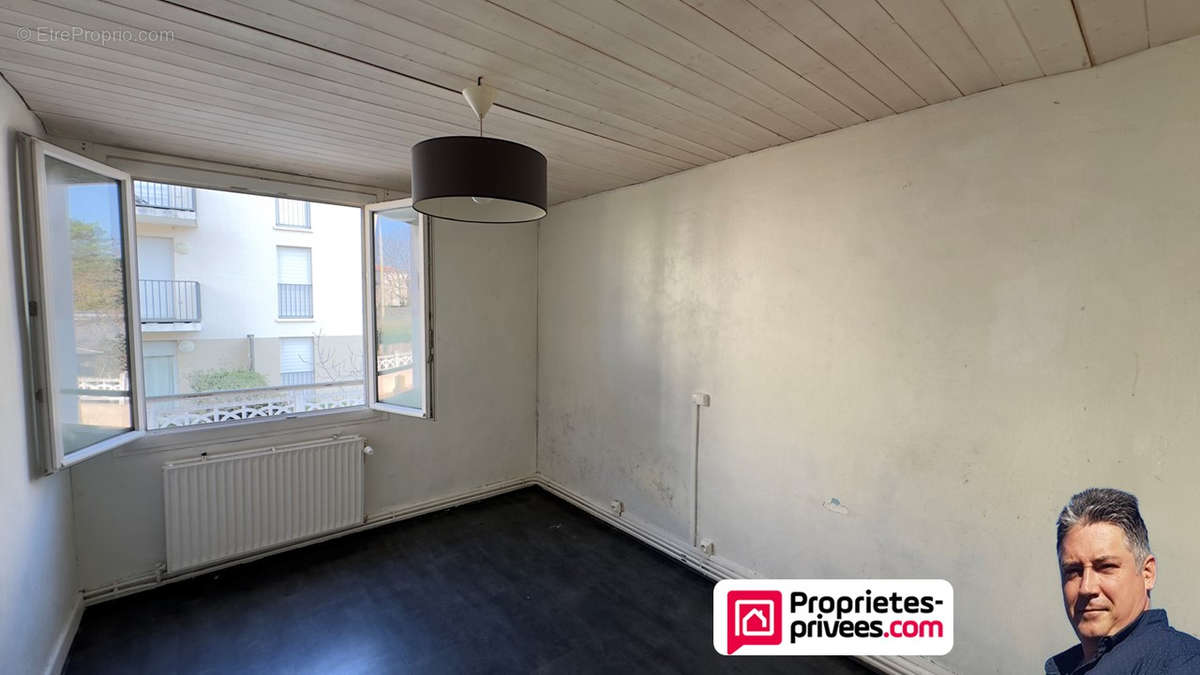 Appartement à LYON-8E