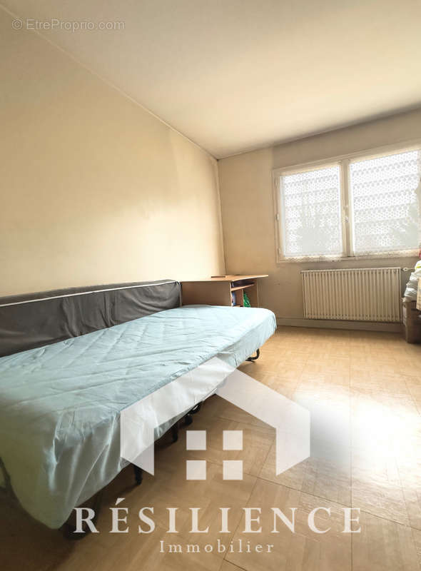 Appartement à ISSY-LES-MOULINEAUX