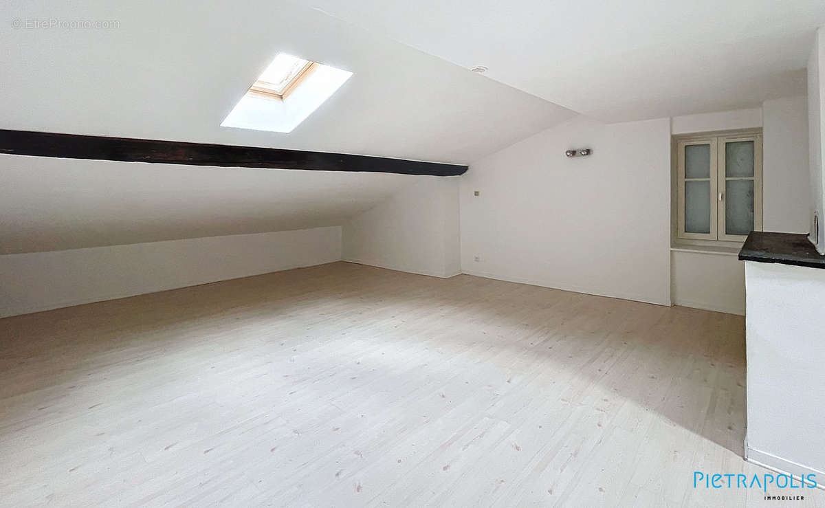 Appartement à LYON-7E