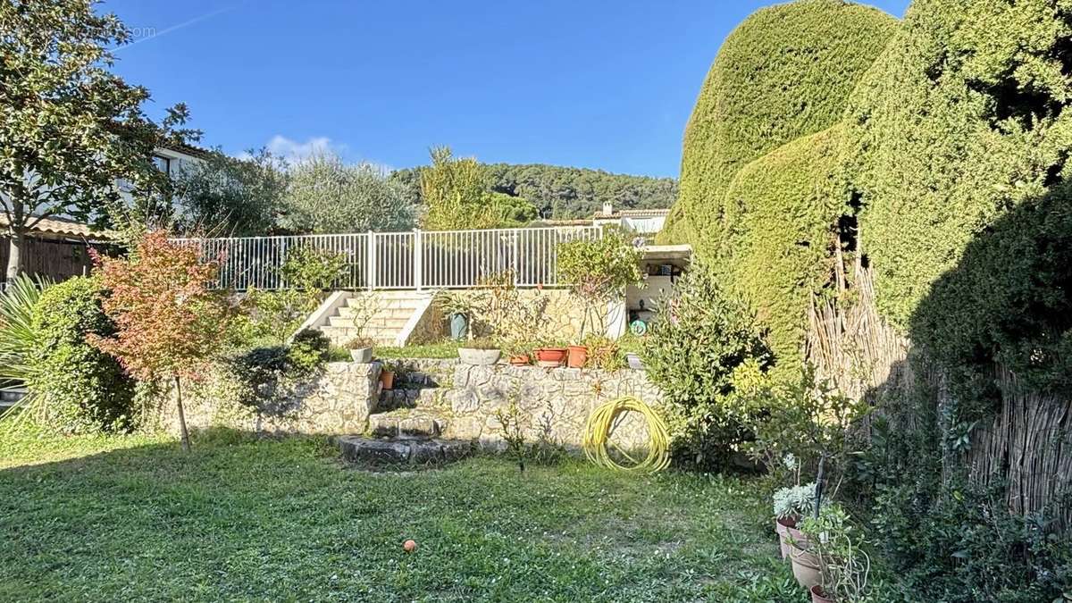 Maison à LA COLLE-SUR-LOUP