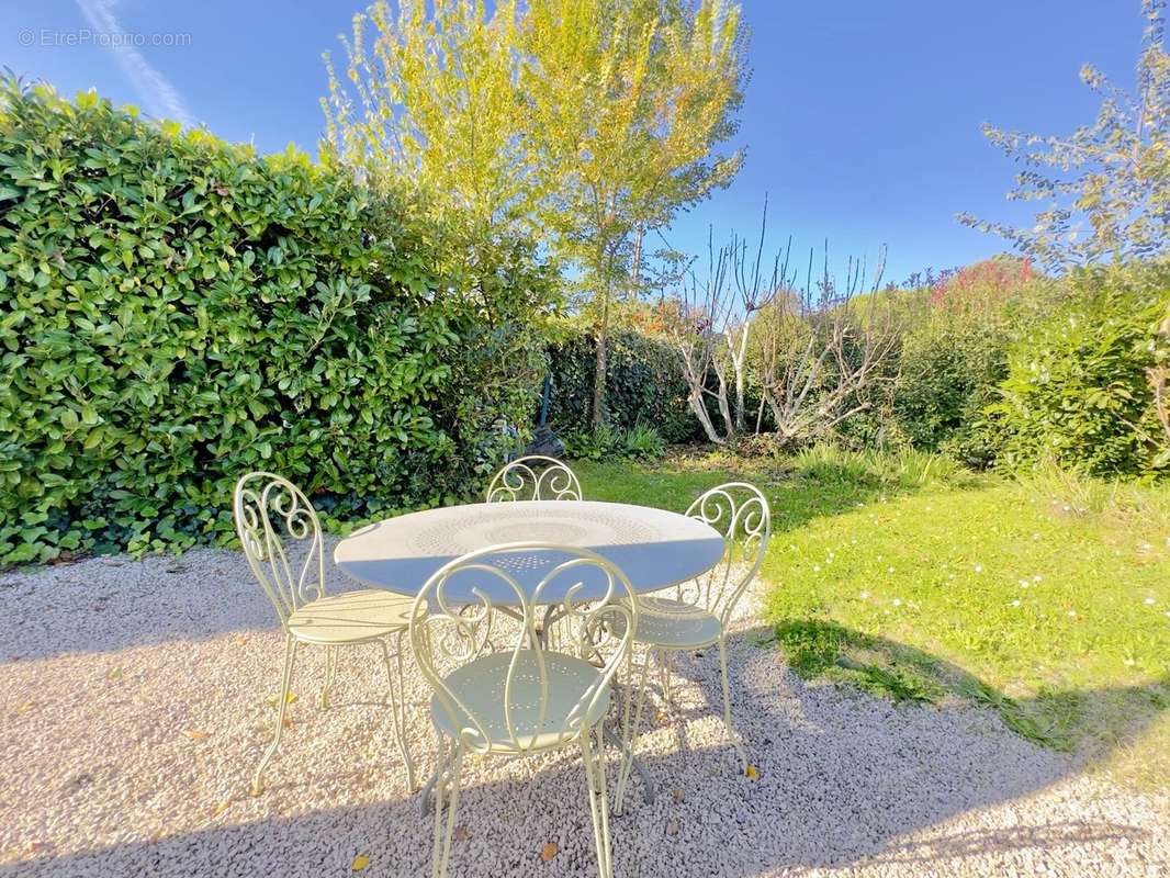 Maison à LA COLLE-SUR-LOUP