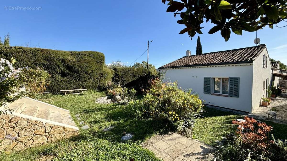 Maison à LA COLLE-SUR-LOUP