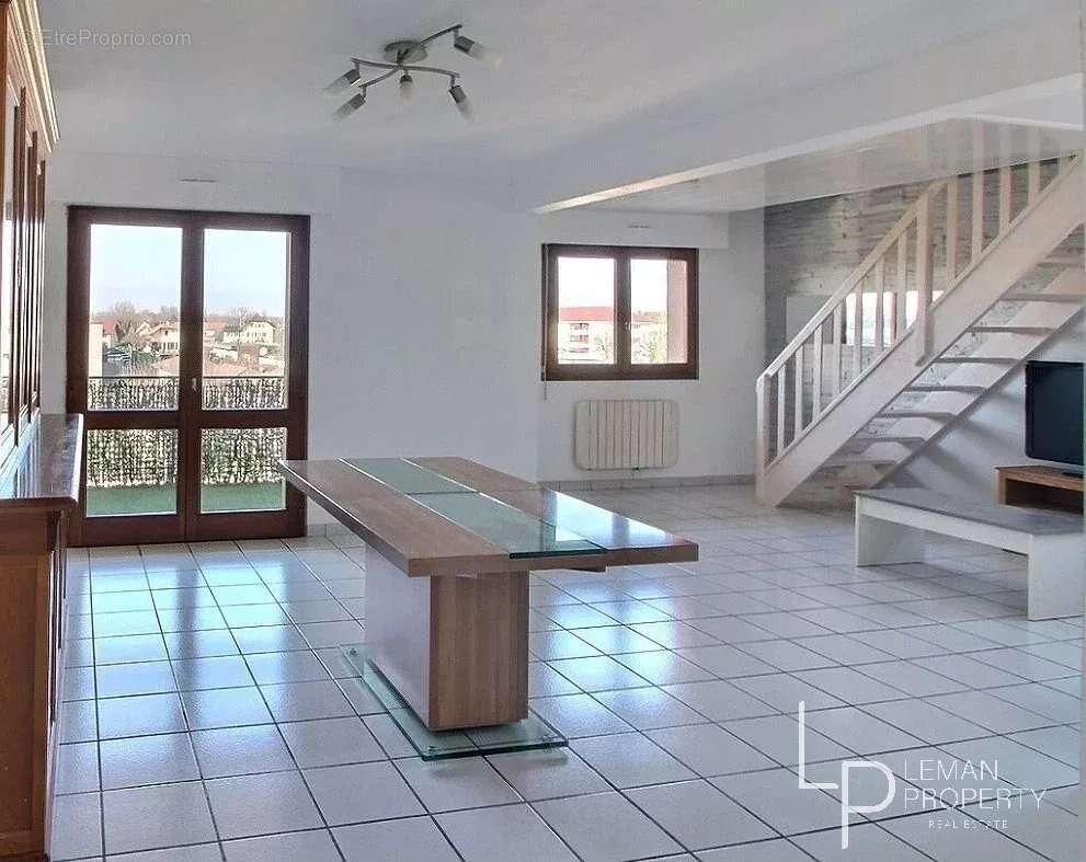 Appartement à DOUVAINE