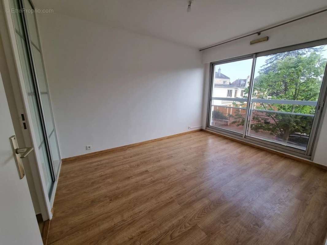 Appartement à CROISSY-SUR-SEINE