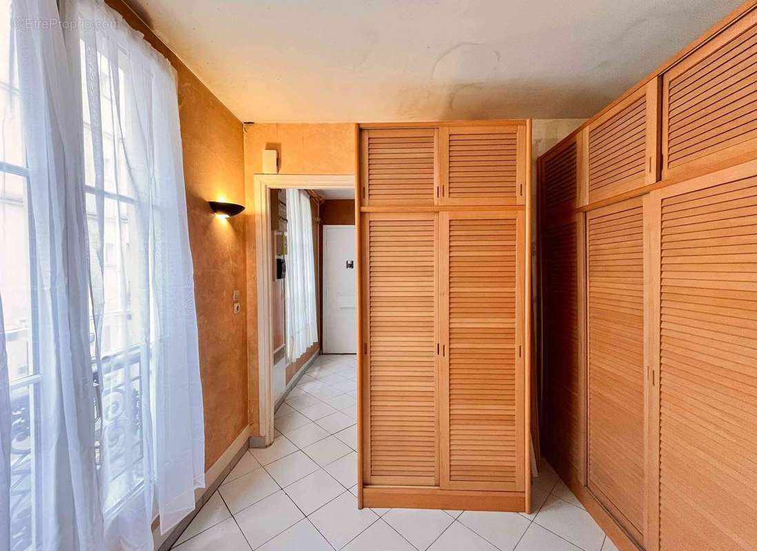 Photo 5 - Appartement à PARIS-10E