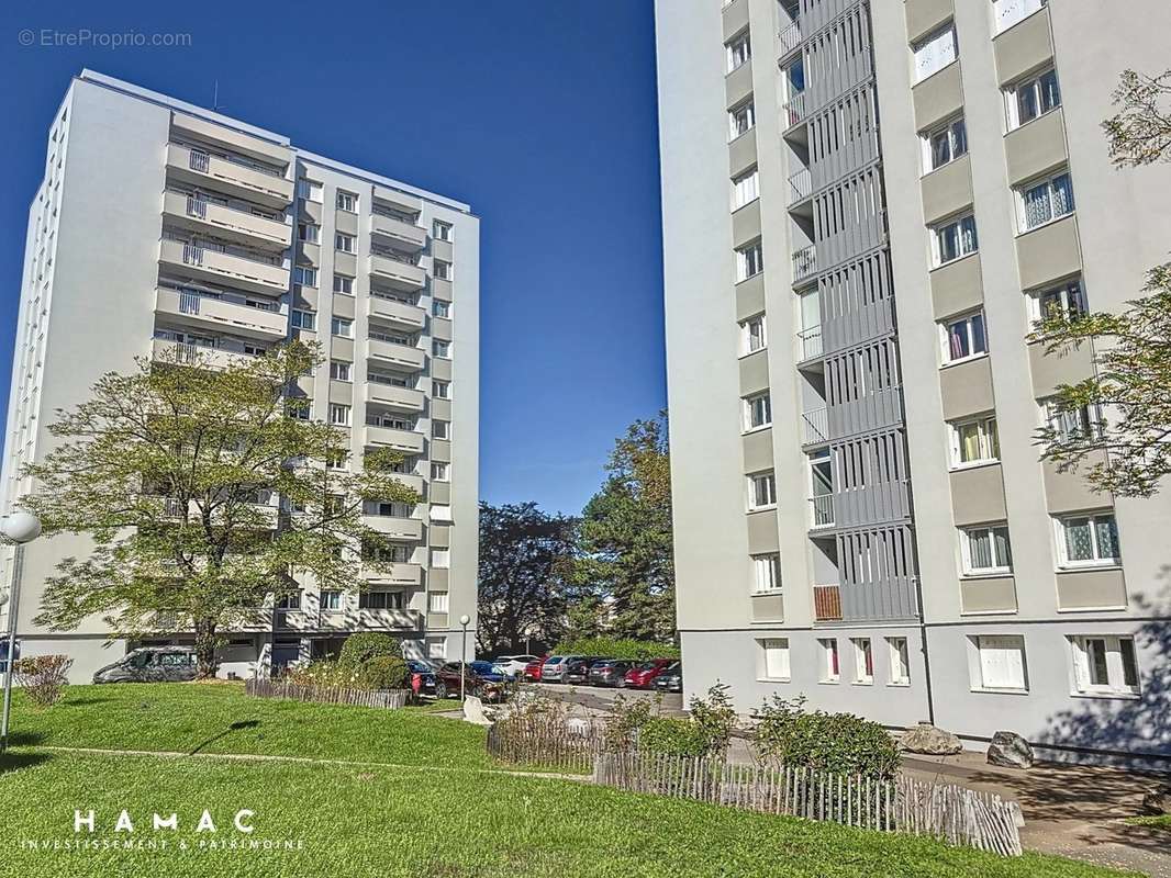 Appartement à OULLINS