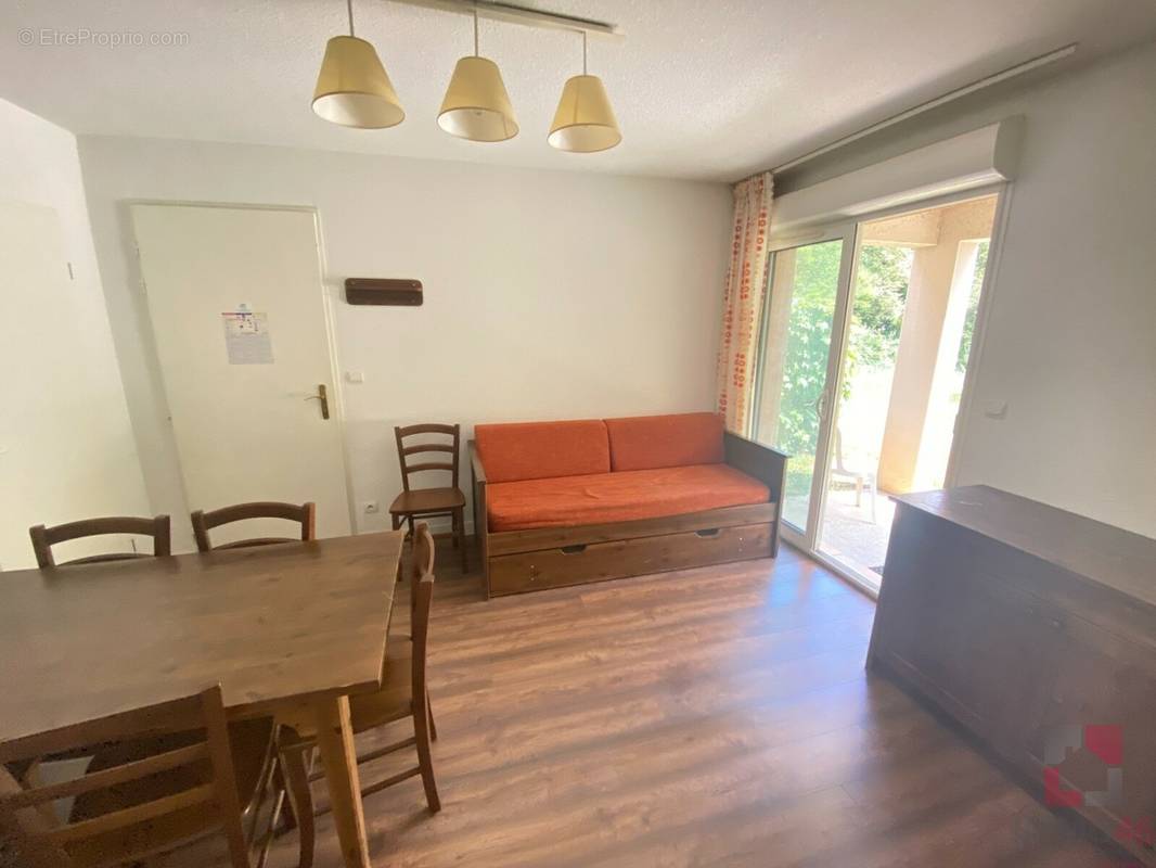 Appartement à PRAYSSAC