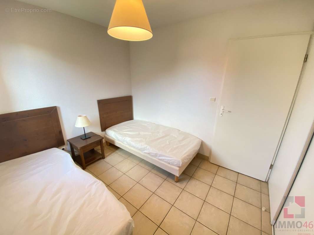 Appartement à PRAYSSAC