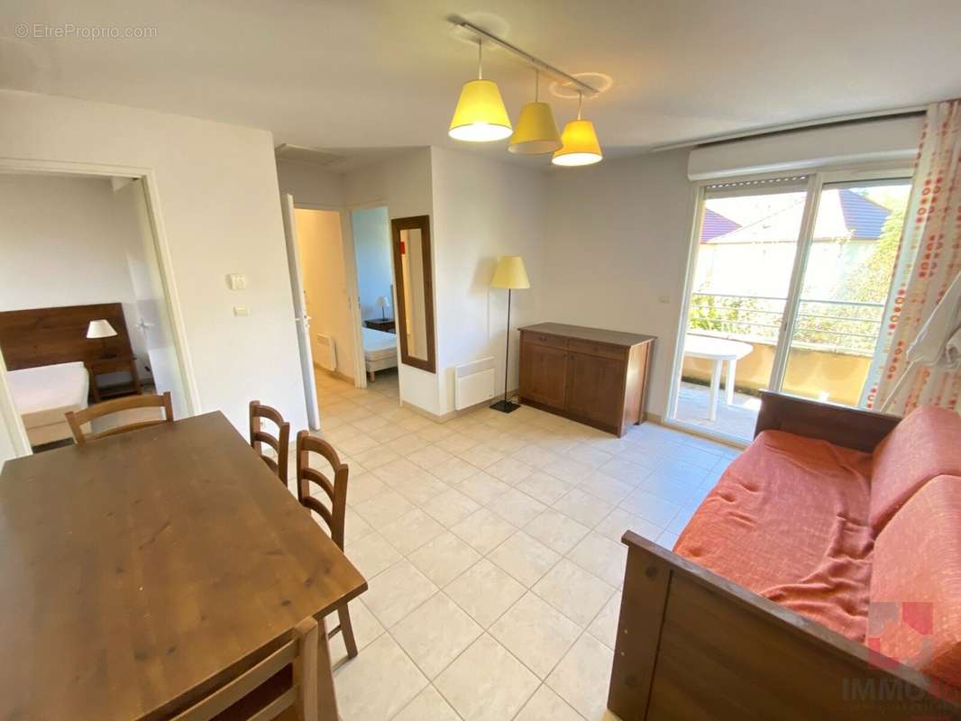 Appartement à PRAYSSAC