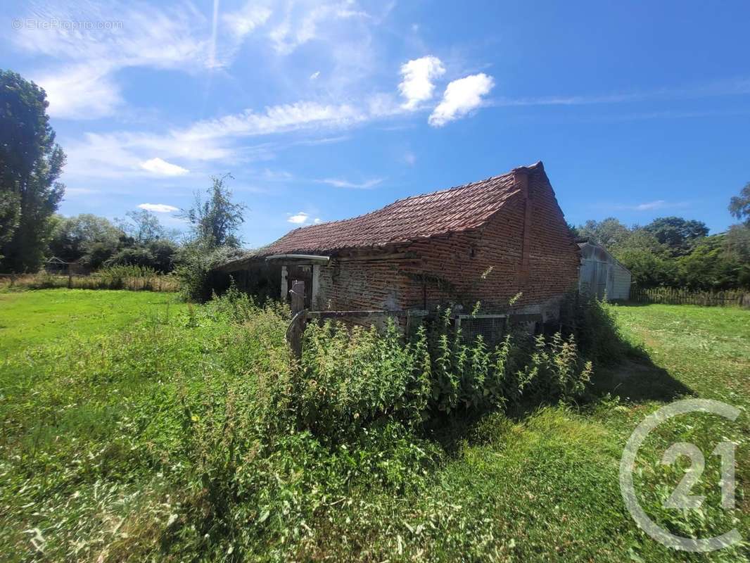 Maison à SAVIGNY-SUR-SEILLE