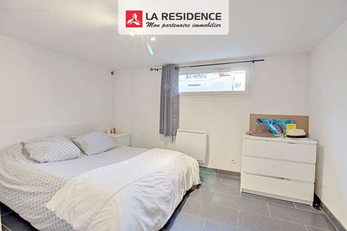 Appartement à SARTROUVILLE