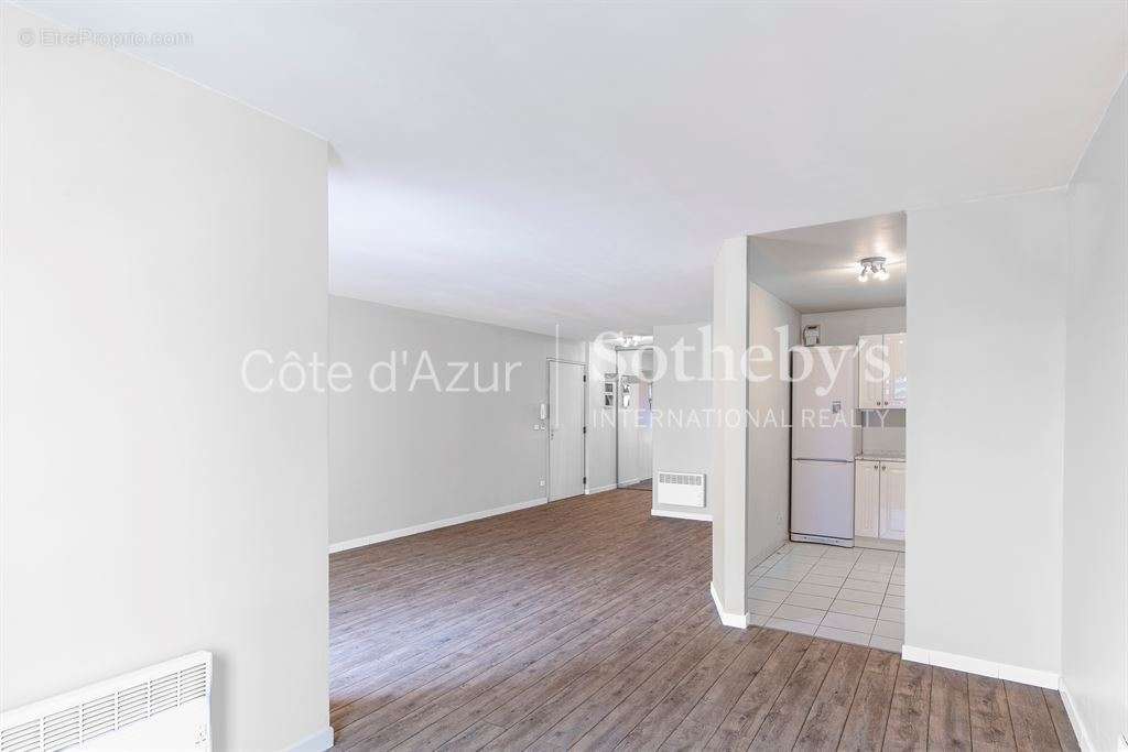 Appartement à BEAUSOLEIL