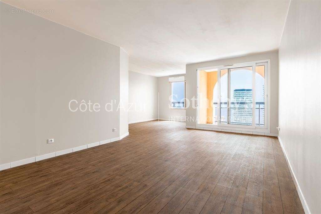 Appartement à BEAUSOLEIL