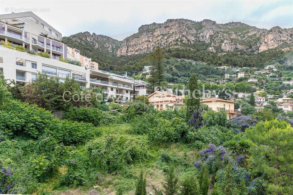 Appartement à BEAUSOLEIL