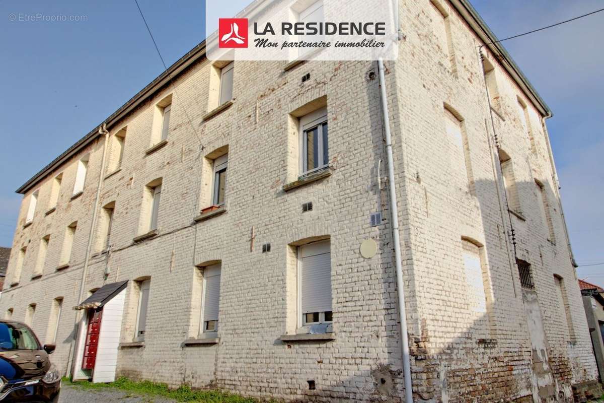 Appartement à SAINT-ETIENNE-DU-ROUVRAY