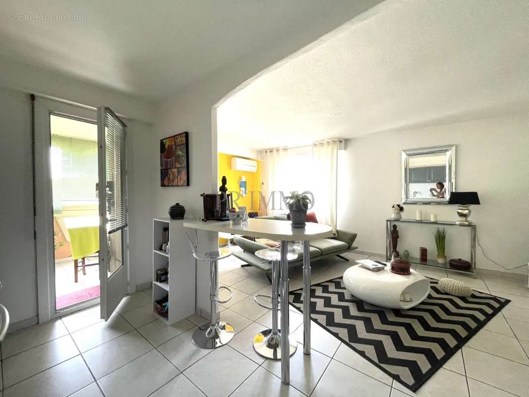 Appartement à FREJUS