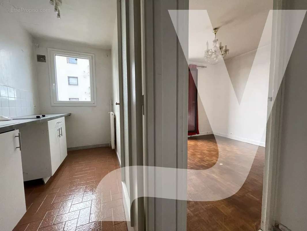 Appartement à LE PERREUX-SUR-MARNE