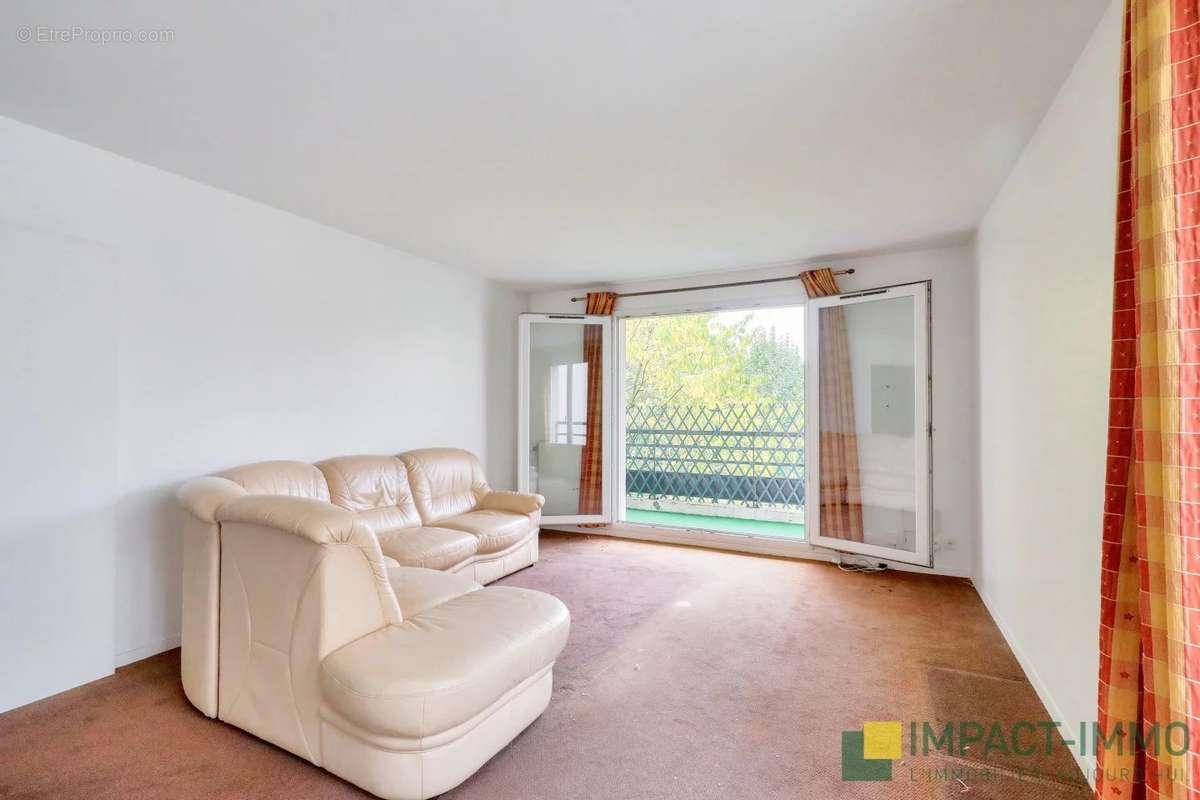 Appartement à COLOMBES