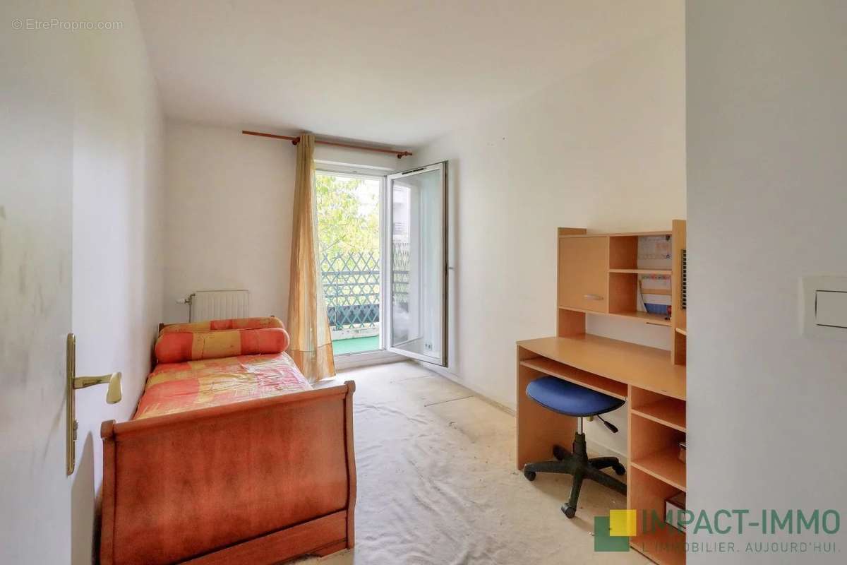 Appartement à COLOMBES