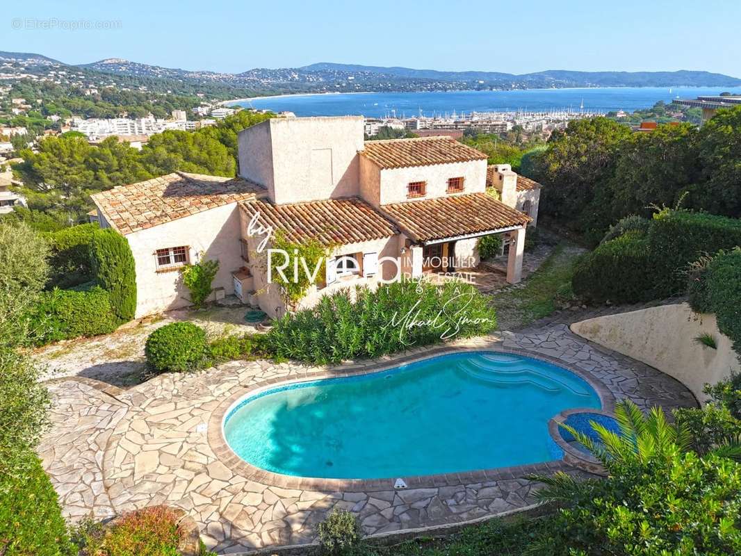 Maison à CAVALAIRE-SUR-MER