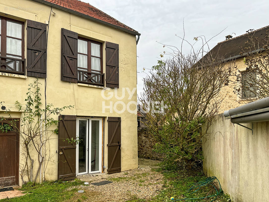 Appartement à MARLES-EN-BRIE