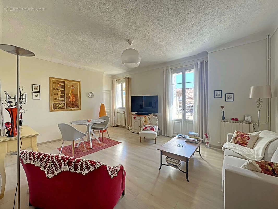 Appartement à SAINT-RAPHAEL