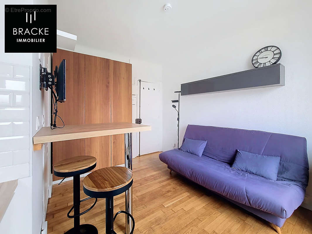 Appartement à COURBEVOIE