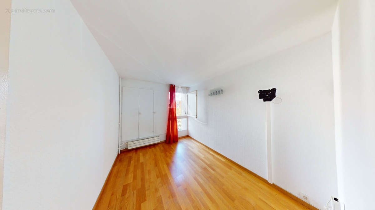 Appartement à MAISONS-ALFORT