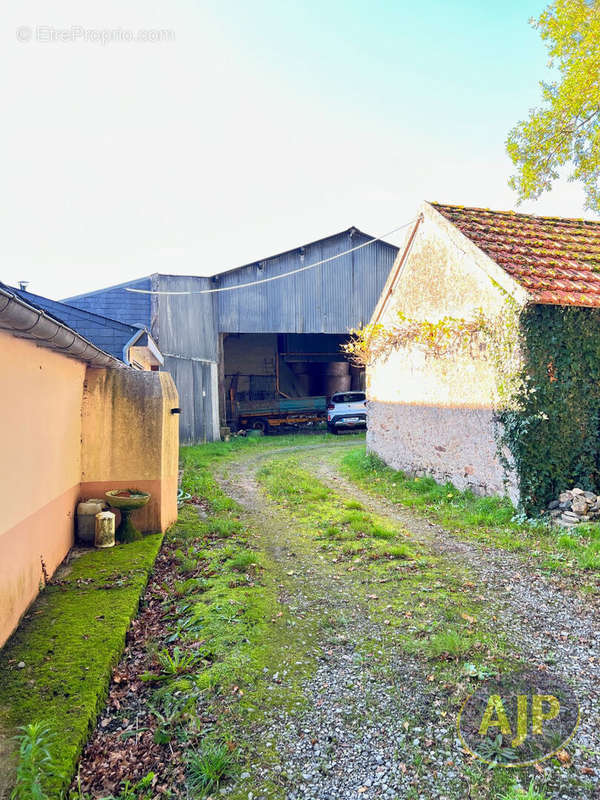 Maison à BOUEE