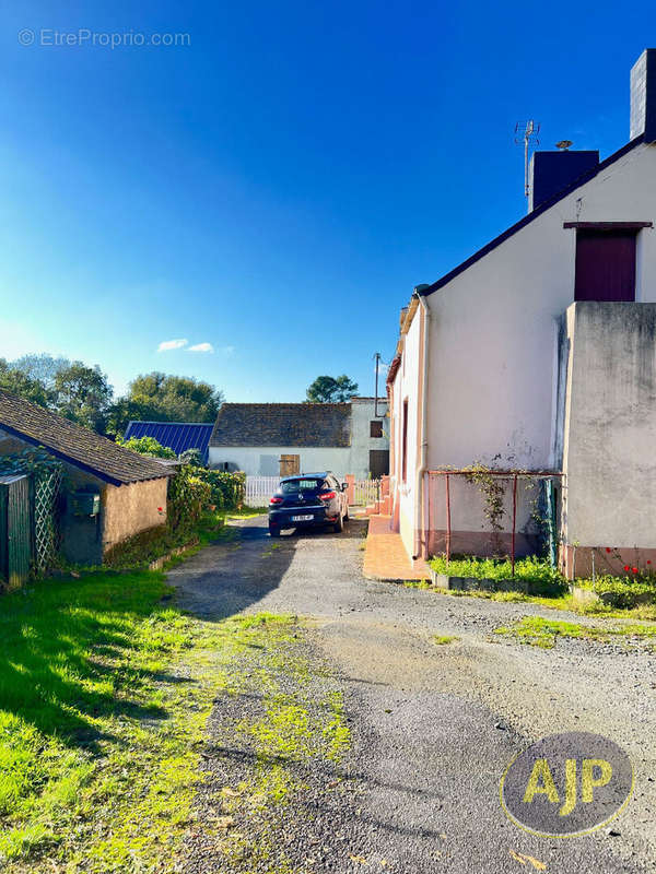 Maison à BOUEE