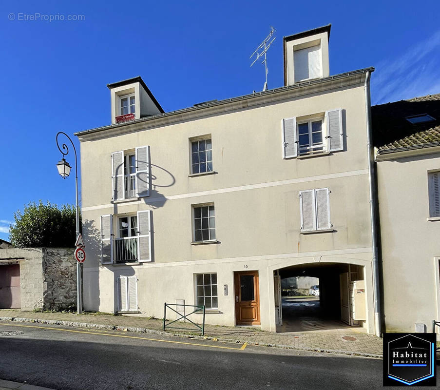 Appartement à NANTEUIL-LE-HAUDOUIN