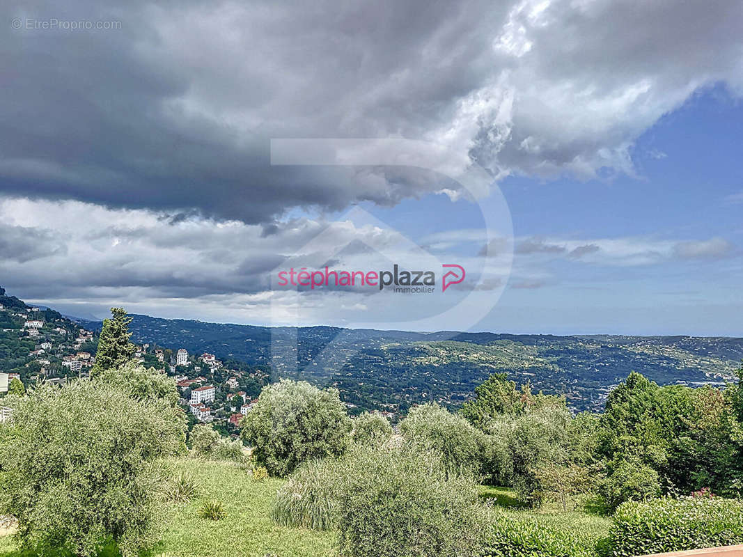 Appartement à GRASSE