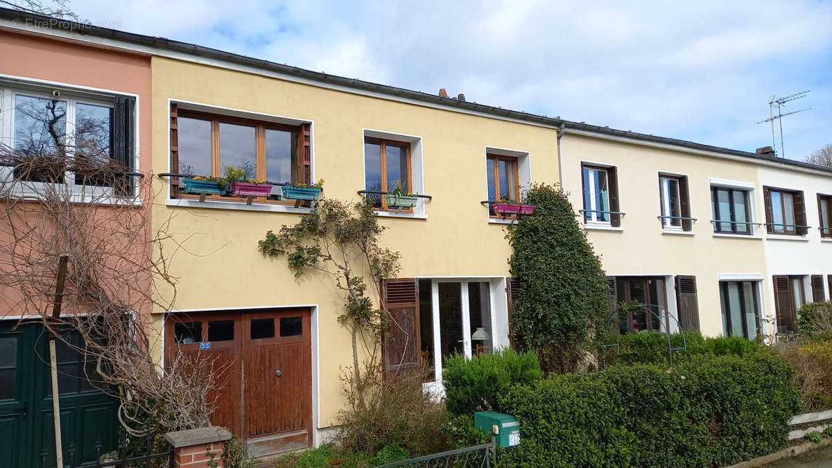 Maison à MAISONS-LAFFITTE