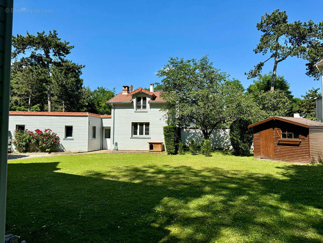 Maison à MAISONS-LAFFITTE