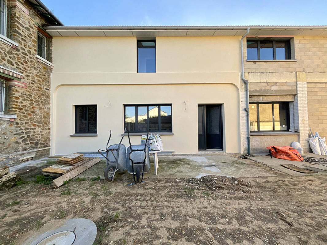 Maison à CARRIERES-SOUS-POISSY