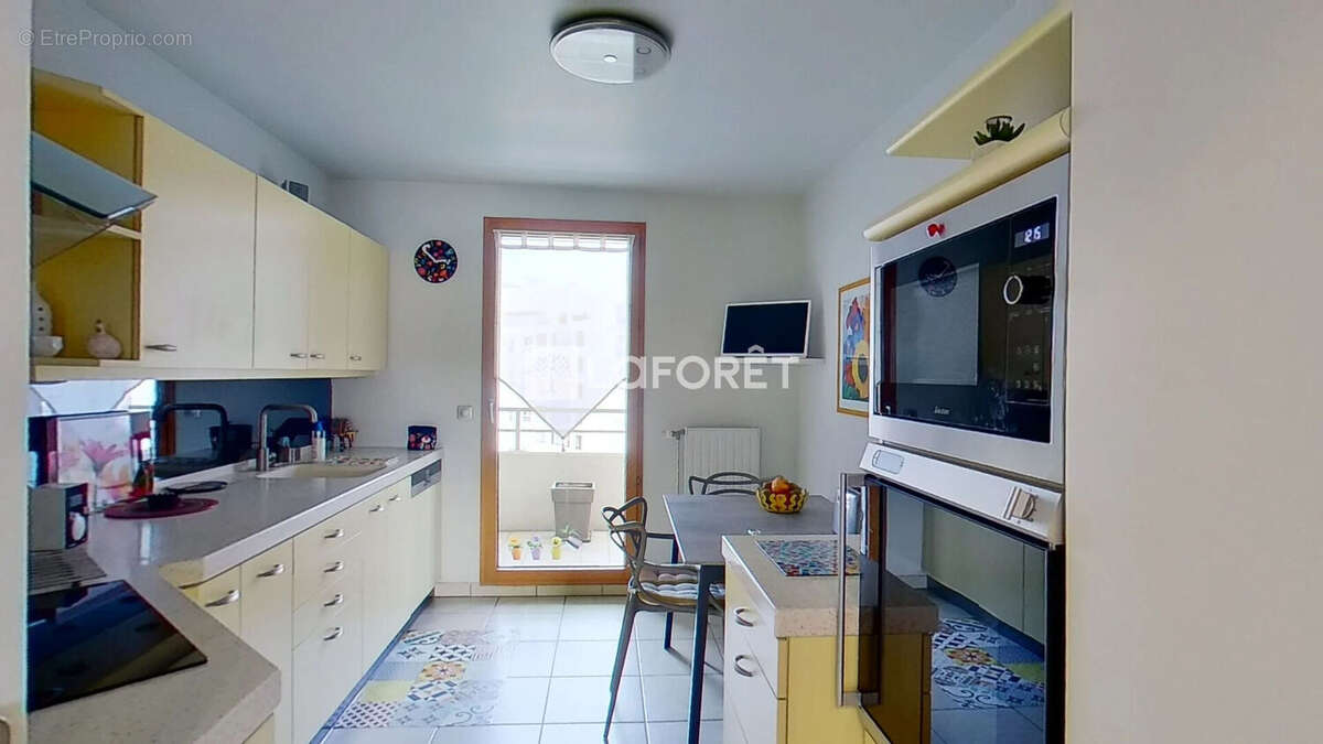 Appartement à LYON-3E