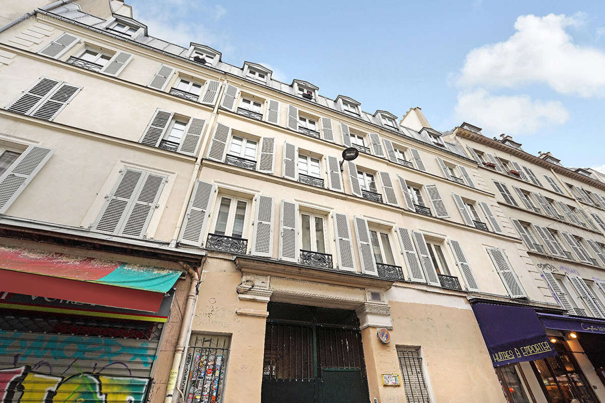 Appartement à PARIS-10E