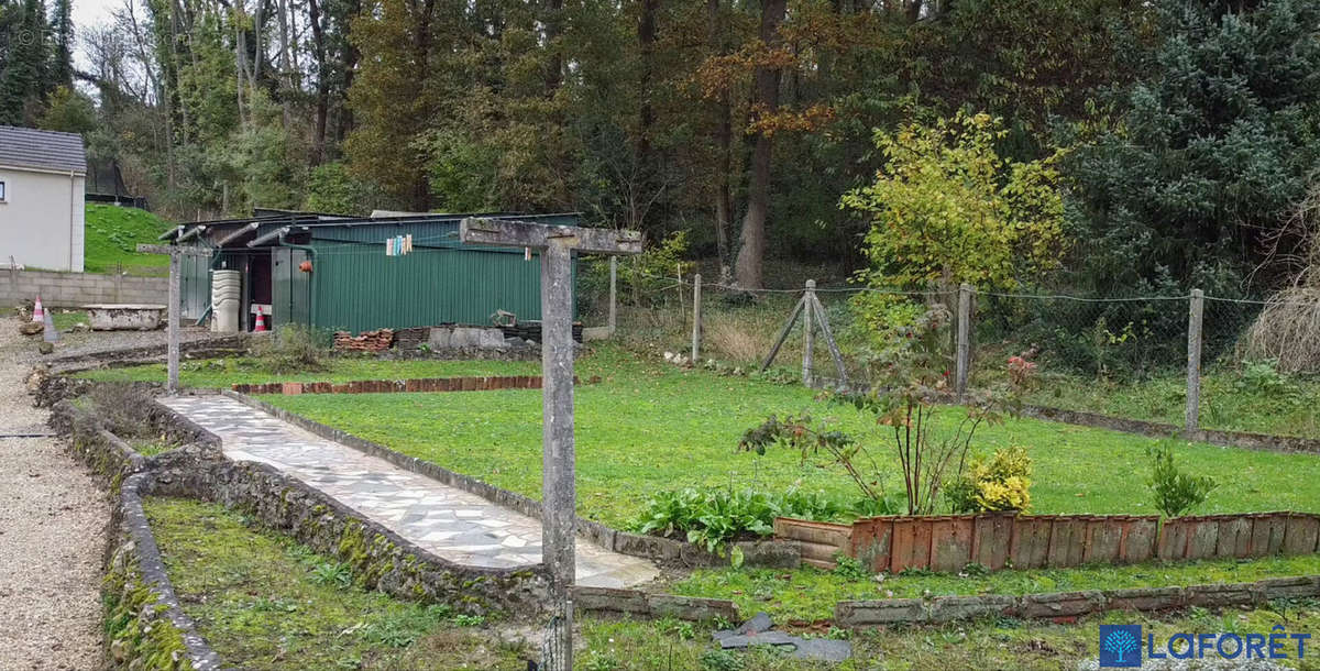 Maison à ELANCOURT