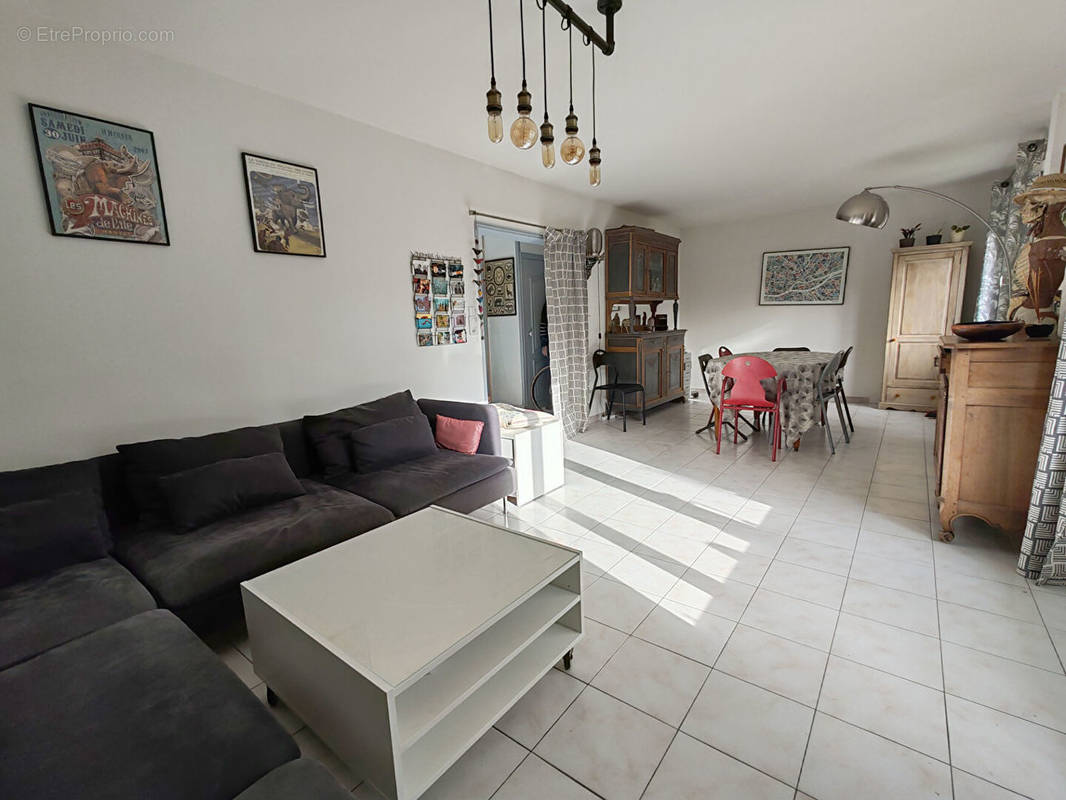 Appartement à SAINT-SEBASTIEN-SUR-LOIRE